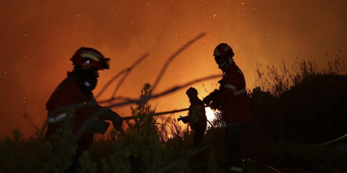Požiare v Španielsku a Portugalsku si vyžiadali najmenej päť obetí