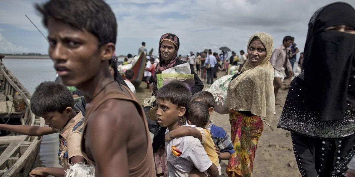 Rohingov z Mjanmarska okrem perzekúcií vyháňa aj hlad