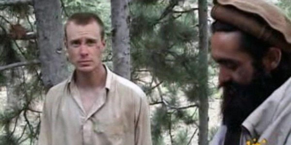 Americký vojak, ktorý sa priznal k dezercii a prešiel na stranu Talibanu, si podľa Trumpa zaslúži guľku