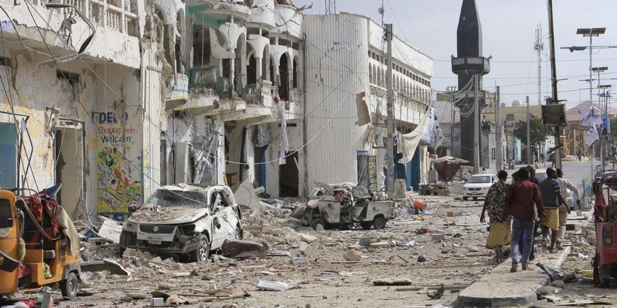 Američania poslali do zničenej metropoly Somálska, humanitárnu pomoc