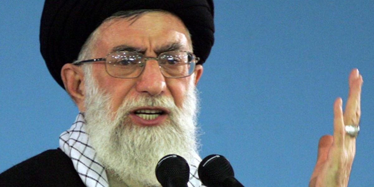 Iránsky vodca označil Donalda Trumpa za vulgárneho prezidenta