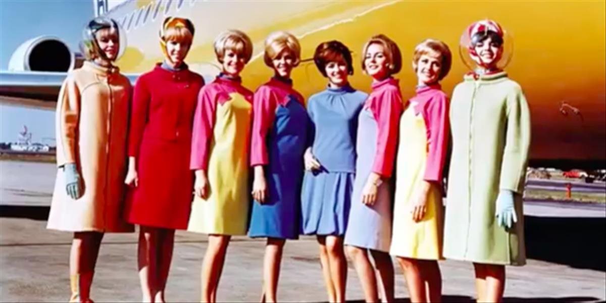 FOTO + VIDEO Najsexi uniformy letušiek a stevardov: Nad módou ich rovnošiat z minulého storočia budete žasnúť