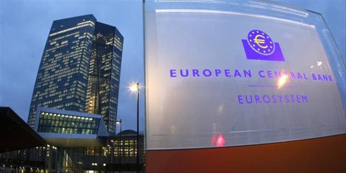 Nowotny: ECB môže sprísniť menovú politiku aj pred dosiahnutím inflačného cieľa