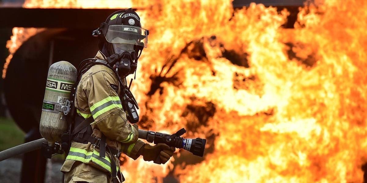 Pri požiari domu v USA zomreli matka a jej päť detí