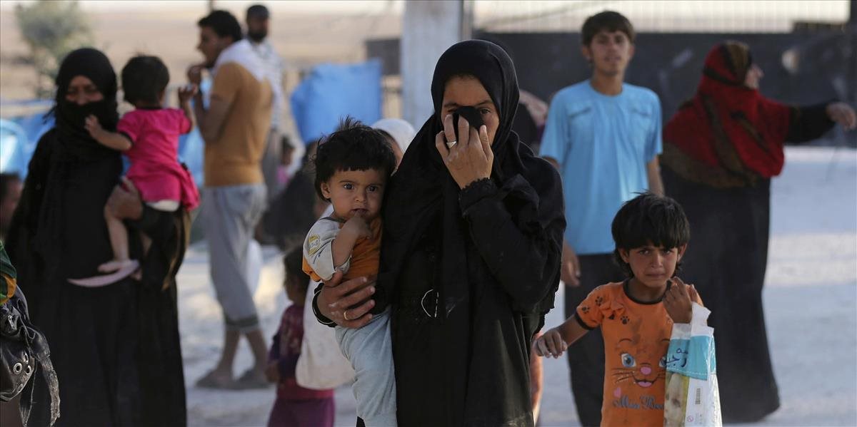 Grécka polícia zatkla sýrskeho teroristu, prišiel s manželkou a deťmi