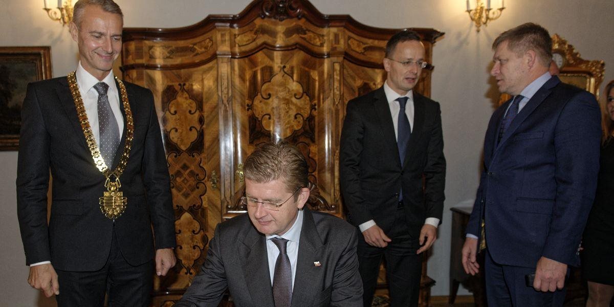 FOTO Ministri SR a Maďarska podpísali v Košiciach memorandum o plynovode Eastring