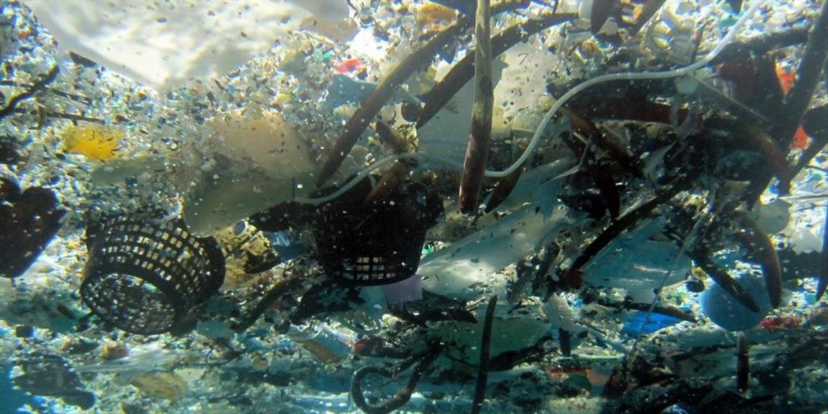 Ochranári evidujú na Morskom oku problém s odpadom