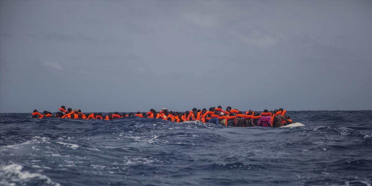 Z vôd Stredozemného mora sa podarilo zachrániť 1235 migrantov za dva dni