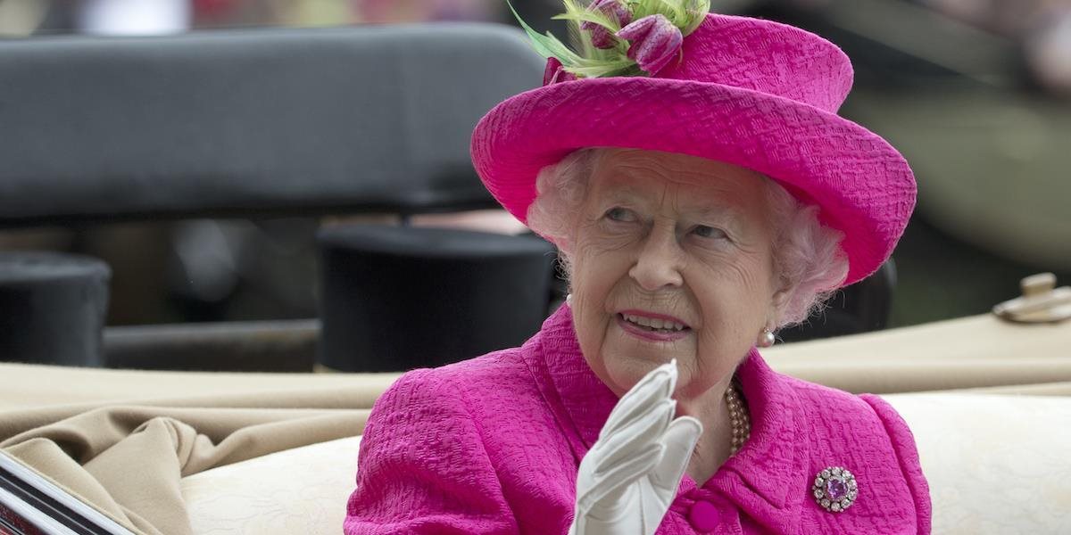 Aj kráľovná Alžbeta má svoj súkromný majetok v daňových rajoch