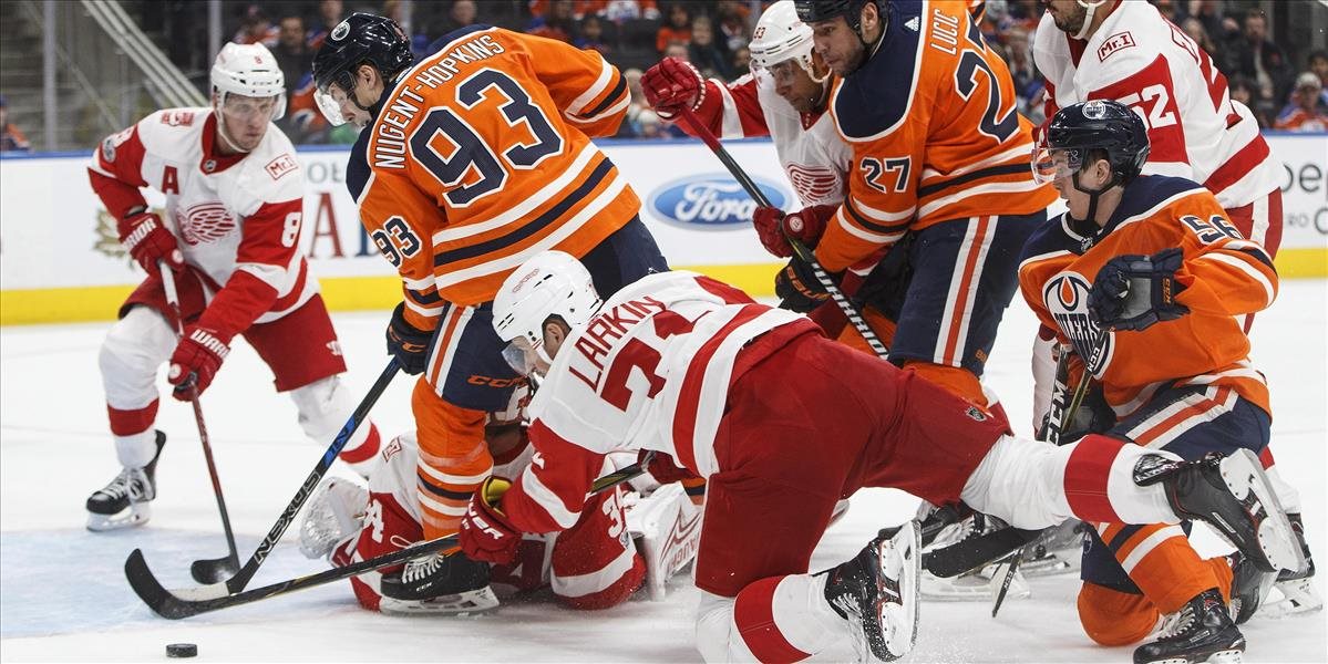 NHL: Detroit s Tatarom triumfoval v Edmontone, Pánik s niekoľkými bodyčekmi na konte