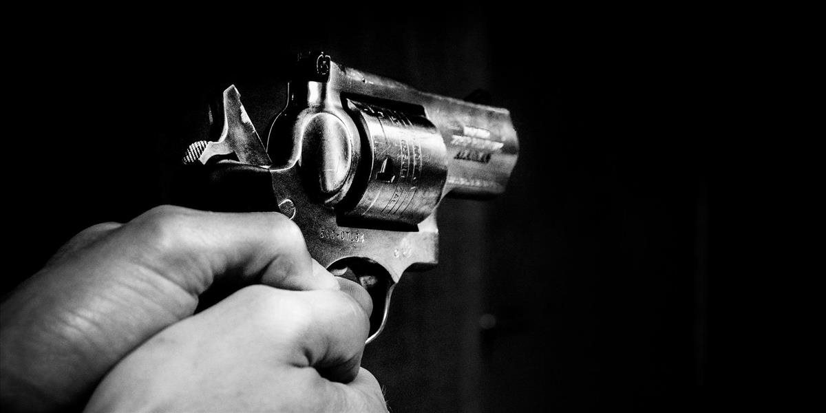 Devätnásťročný muž v Brazílii zastrelil v škole študentku