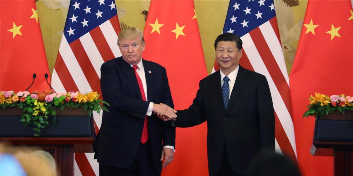 Trump v Ázii rečnil o nekalých obchodných praktikách. Cielil na Čínu?