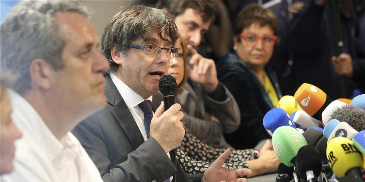 Puigdemont cúva: pripúšťa riešenie katalánskej krízy bez odtrhnutia