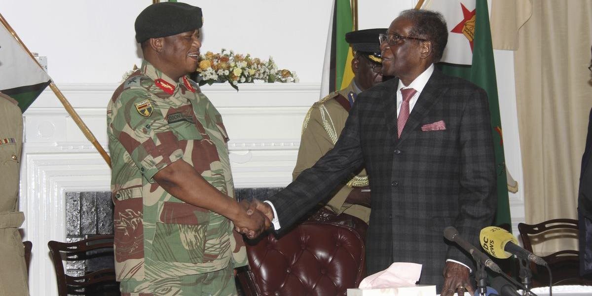 Mugabe pod tlakom armády a vlastnej strany konečne odstúpil