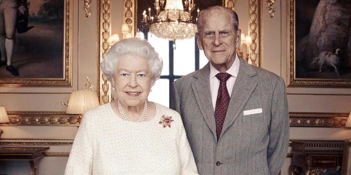 To je výdrž – 70 rokov spolu! Alžbeta a Philip oslavujú platinovú svadbu
