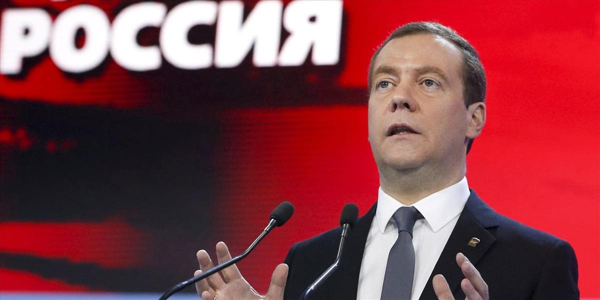 Medvedev sa dištancoval od článku o okupácii ČSSR