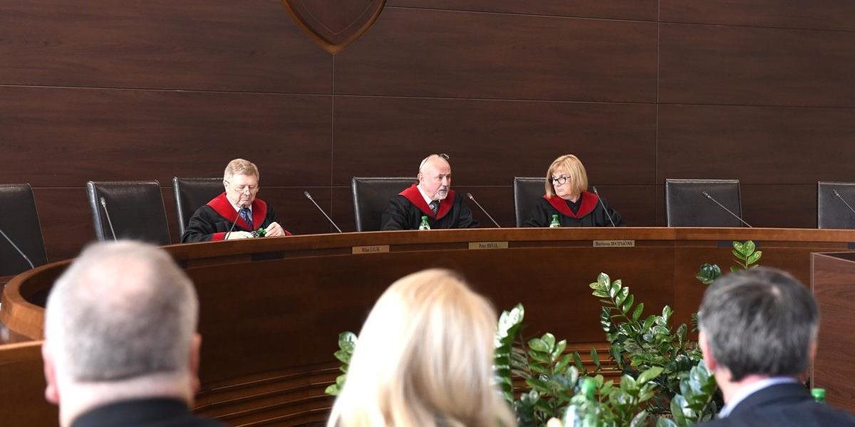 Sudcovia zdôrazňujú, že bez navýšenia peňazí v súdnictve sa nezlepší vymožiteľnosť práva na Slovensku