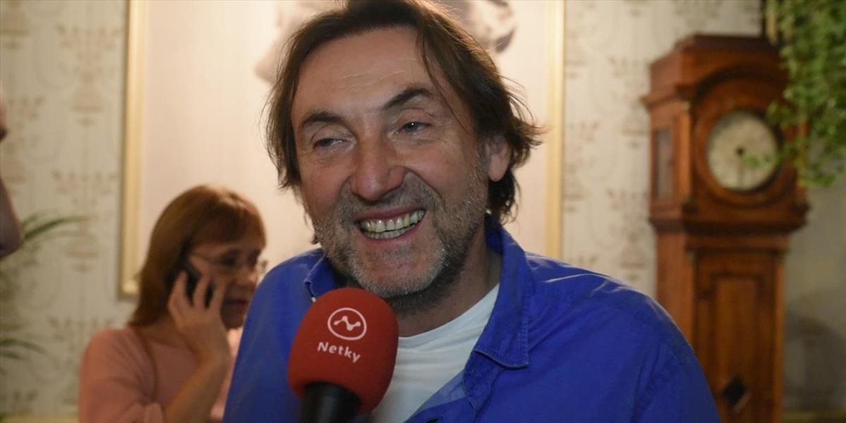 VIDEO: Ako rozmaznáva Ady Hajdu svoju manželku? Nás tým šokoval!