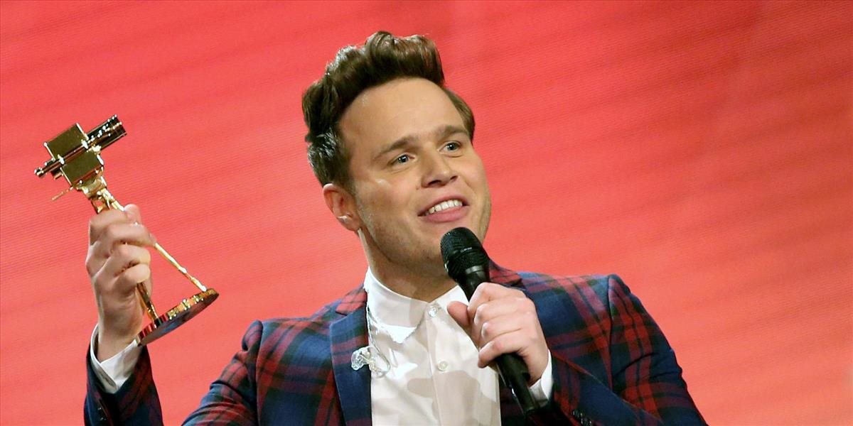Paniku v metre výdatne priživil aj spevák Olly Murs