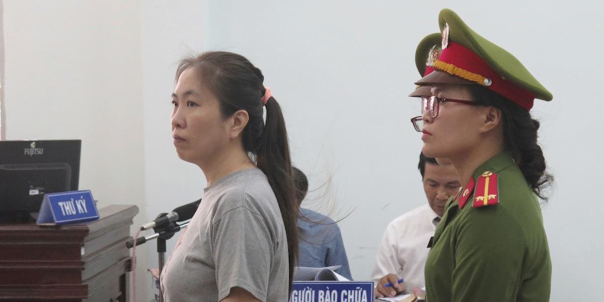 Vietnam odobral licenciu advokátovi, ktorý zastupoval protivládnu blogerku