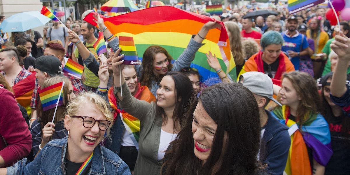 Austrálsky Senát odobril manželstvá osôb rovnakého pohlavia