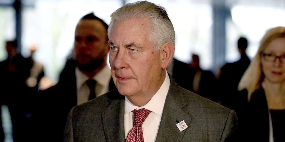 Šéf diplomacie Tillerson označil správy o svojom odstúpení za smiešne