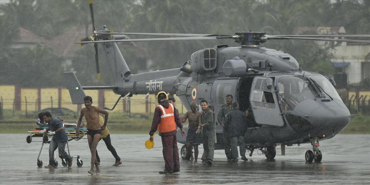 Cyklón Ockhi zasiahol juh Indie a Srí Lanku; zahynulo najmenej 33 ľudí