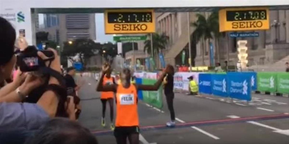 Keňan Felix Kirwa víťazom maratónu v Macau