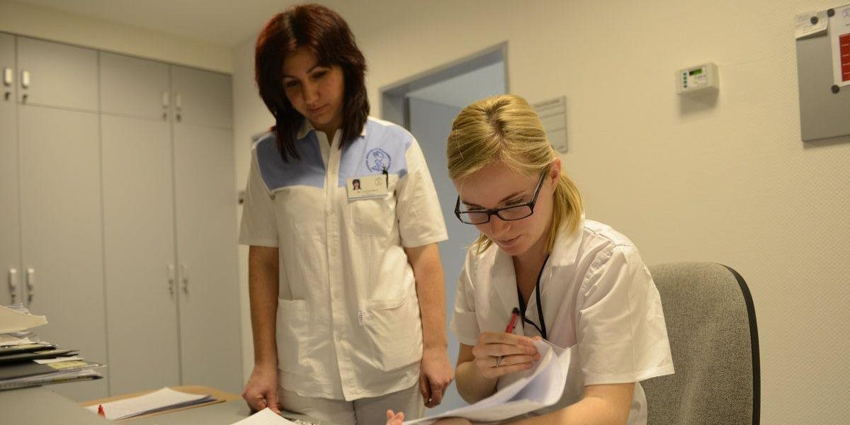 Rezort intenzívne pracuje na zlepšení podmienok zdravotných sestier
