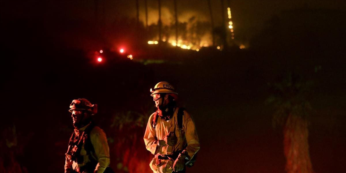 Požiare v Kalifornii majú prvú obeť: 70-ročnú ženu, ktorá chcela pred ohňom ujsť