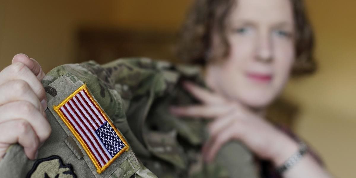 Transrodové osoby budú môcť pôsobiť v americkej armáde