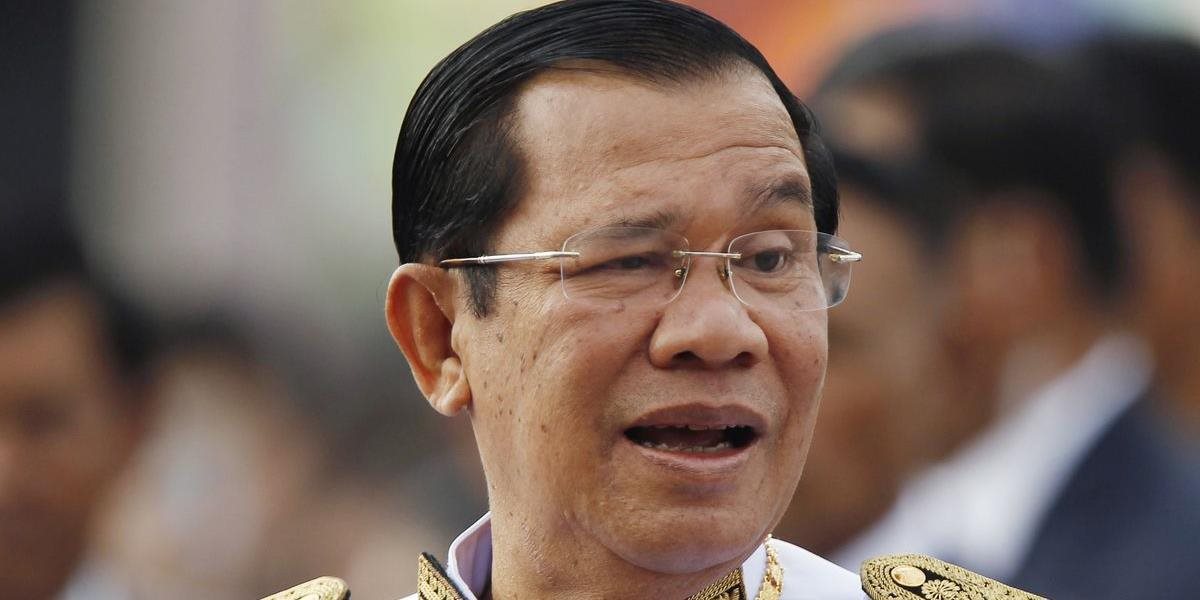 Brusel stopol financovanie budúcoročných volieb v Kambodži, pre nedávne rozpustenie opozície