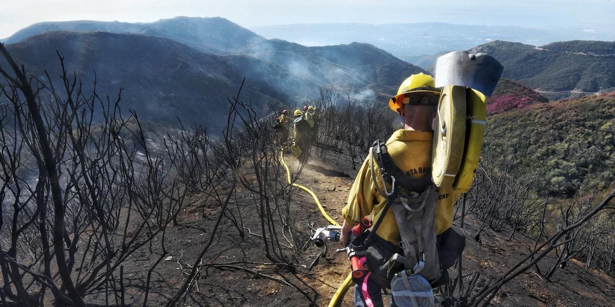 Lesný požiar Thomas je druhým najväčším v histórii Kalifornie