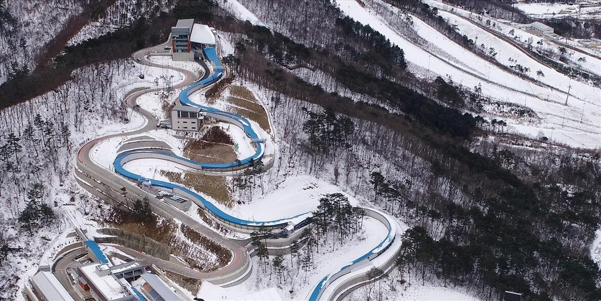 Organizátori zimných olympijských hier predali 61% vstupeniek