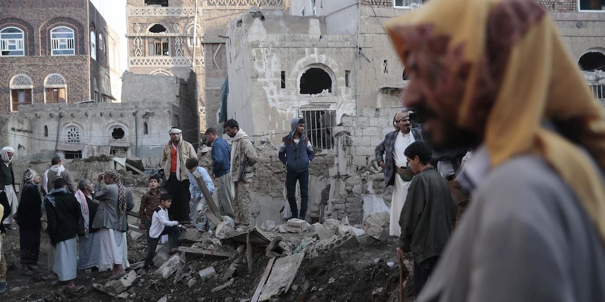 Koalícia zbombardovala jemenské trhovisko: Útok si vyžiadal desiatky obetí a zranených