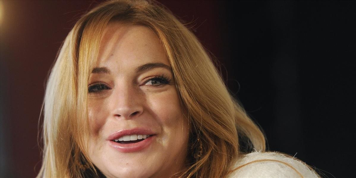 Lindsay Lohan dlží na daniach vyše 100-tisíc dolárov