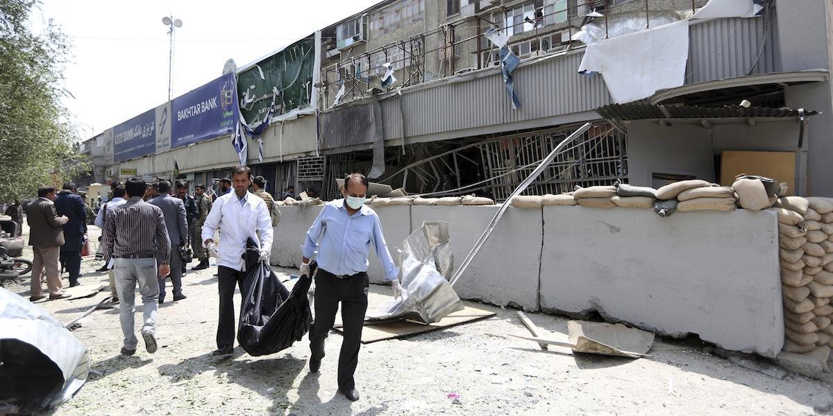 Pri bombovom útoku na tlačovú agentúru v Afganistane zahynulo 40 ľudí