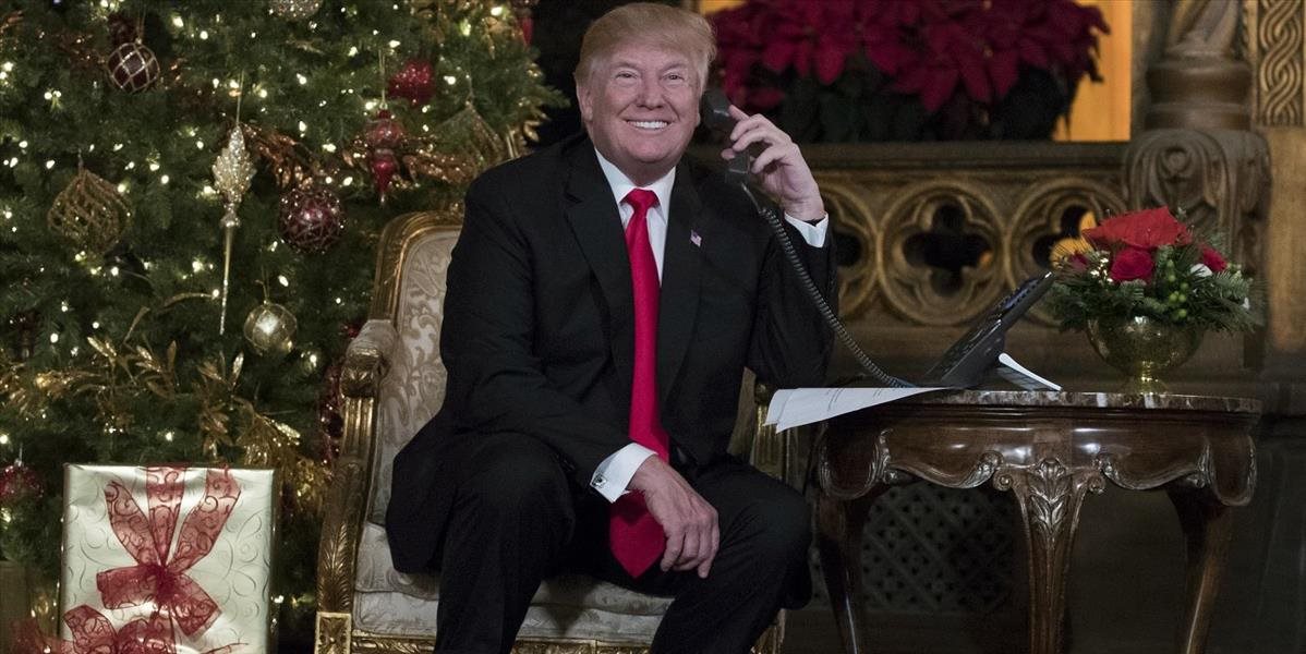 Kritika Trumpa naberá na absurdnosti: Propagáciou Vianoc vraj propaguje rasizmus a nacizmus