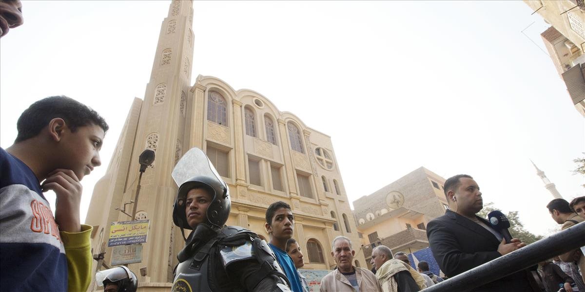 AKTUALIZOVANÉ Útok na kresťanov v Egypte: pred kostolom blízko Káhiry zastrelili 9 ľudí