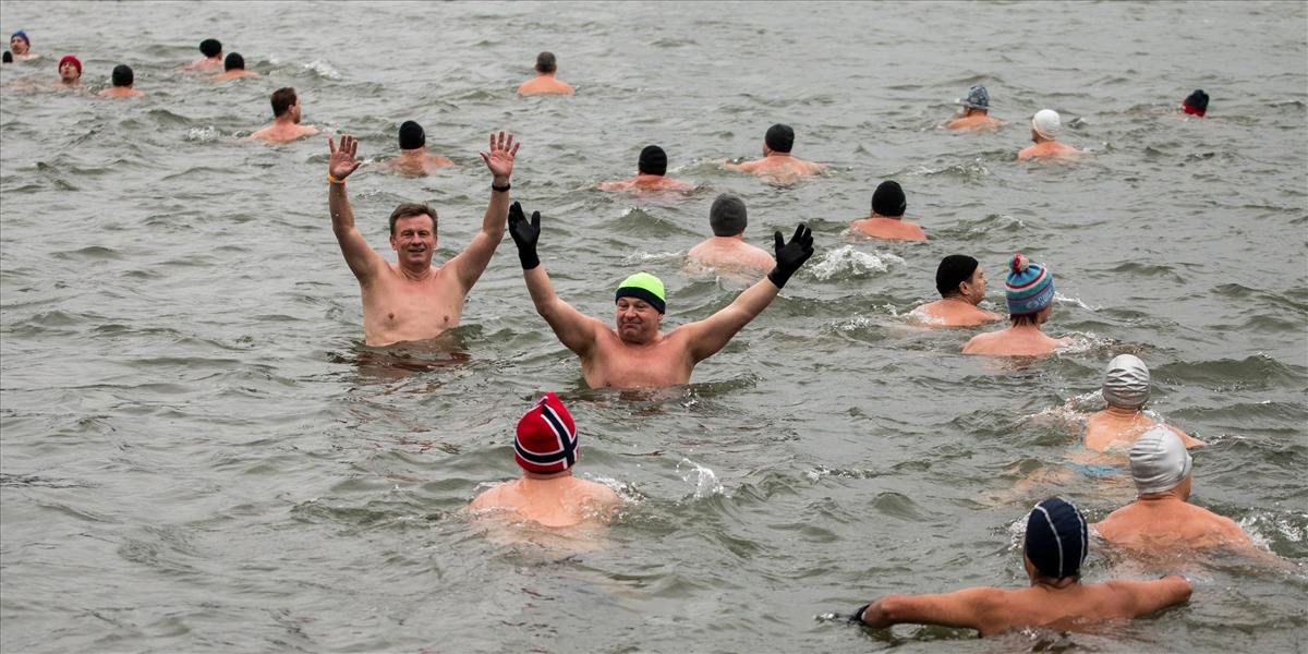 Silvestrovské plávanie v studenej Morave odložili na jar