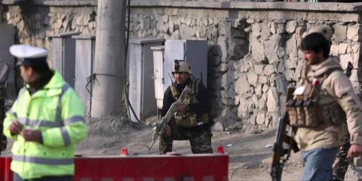 Najmenej 11 mŕtvych je pri samovražednom útoku v Kábule