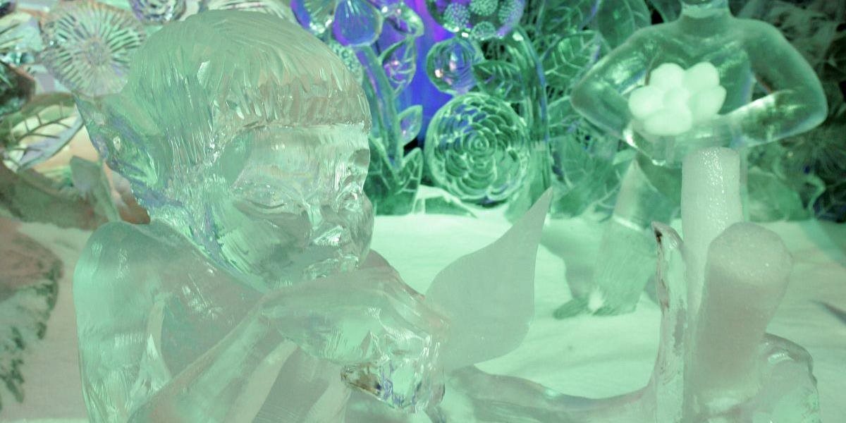 V Čechách sa začína trojtýždňový festival ľadových sôch
