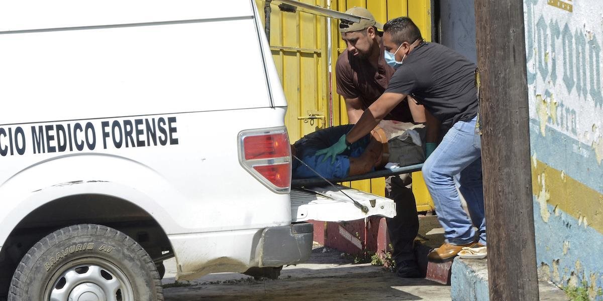 Pri prestrelkách v Mexiku zahynulo 11 ľudí