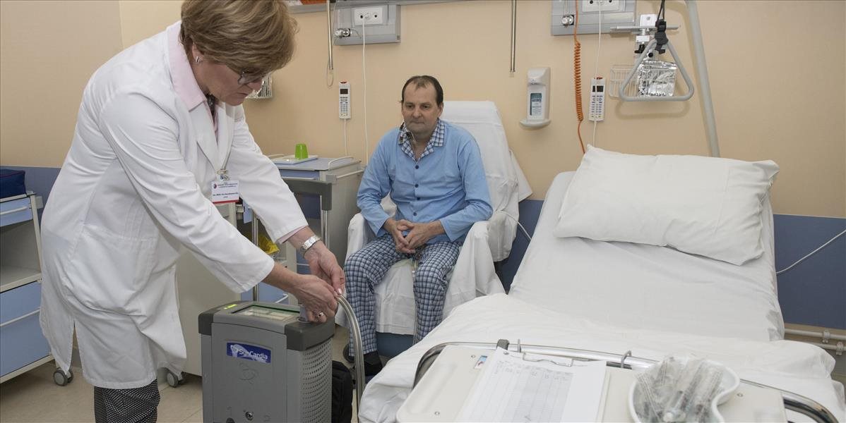 Prvý slovenský pacient s umelým srdcom TAH sa zotavuje už doma