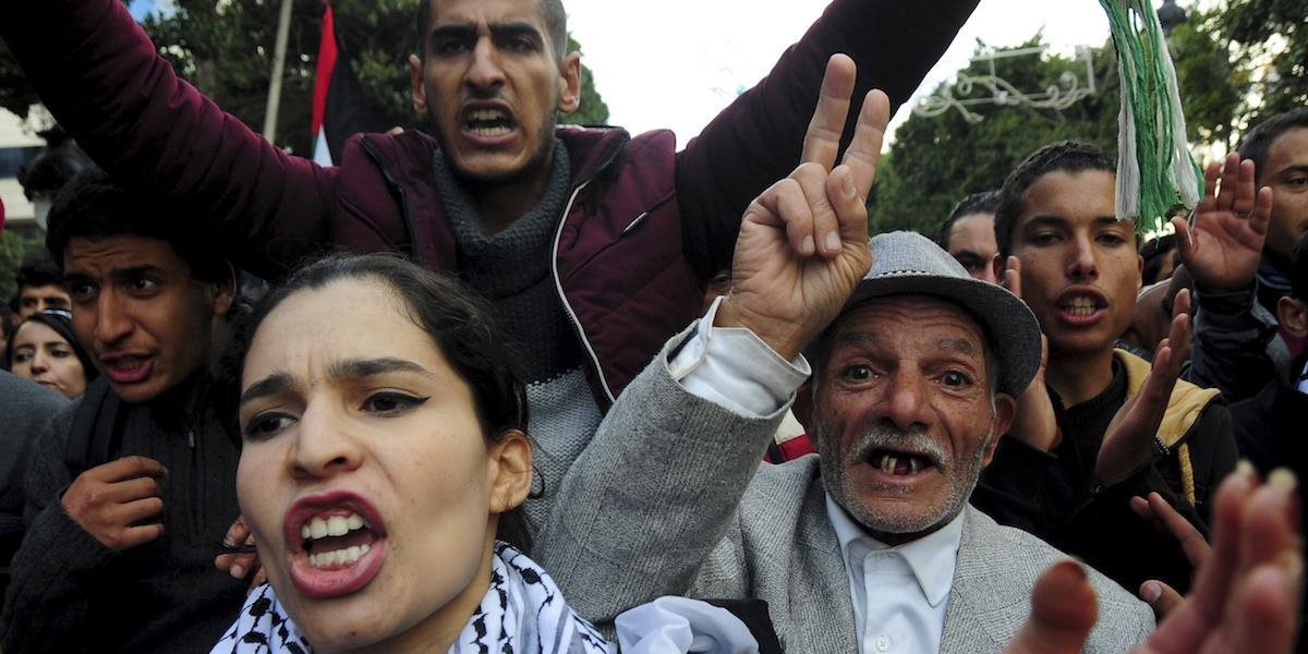 Tunisko opäť zažíva vlnu demonštrácií, ktoré si už vyžiadali prvú obeť