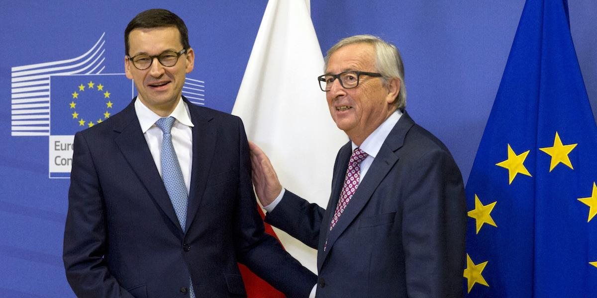 Juncker a Morawiecki mali priateľskú večeru, plánujú ďalej zlepšovať vzťahy