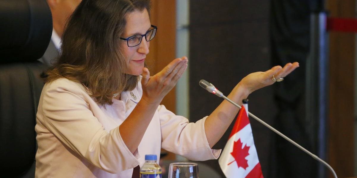Kanada nestiahne svojich diplomatov z Kuby pre záhadné ochorenia