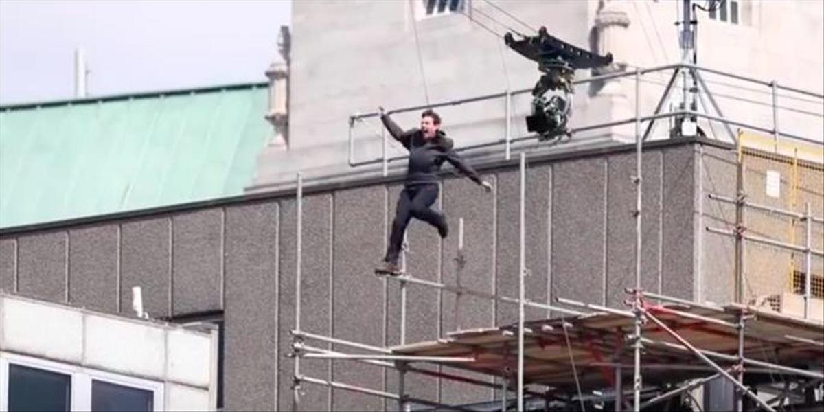 VIDEO Tom Cruise pre nakrúcanie Mission: Impossible 6 obmedzil premávku v Londýne