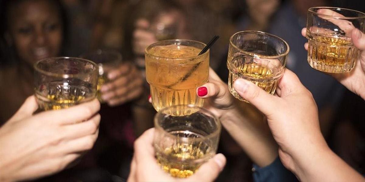 Traja z piatich Britov pijú alkohol v dôsledku každodenného stresu
