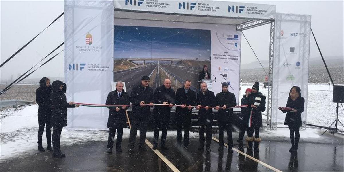 Dopravu na hranici pri Košiciach odľahčí nový krátky úsek maďarskej rýchlostnej cesty M30
